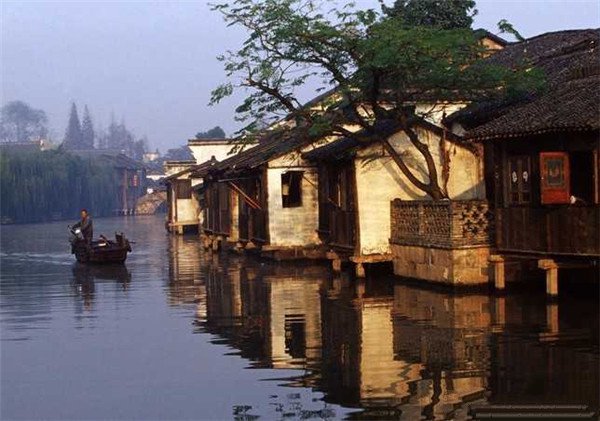 農(nóng)村建房會(huì)遇到很多麻煩，小編就自己在設(shè)計(jì)使用過程中遇到的一些問題及解救方法在這想與大家一起一起分享!
