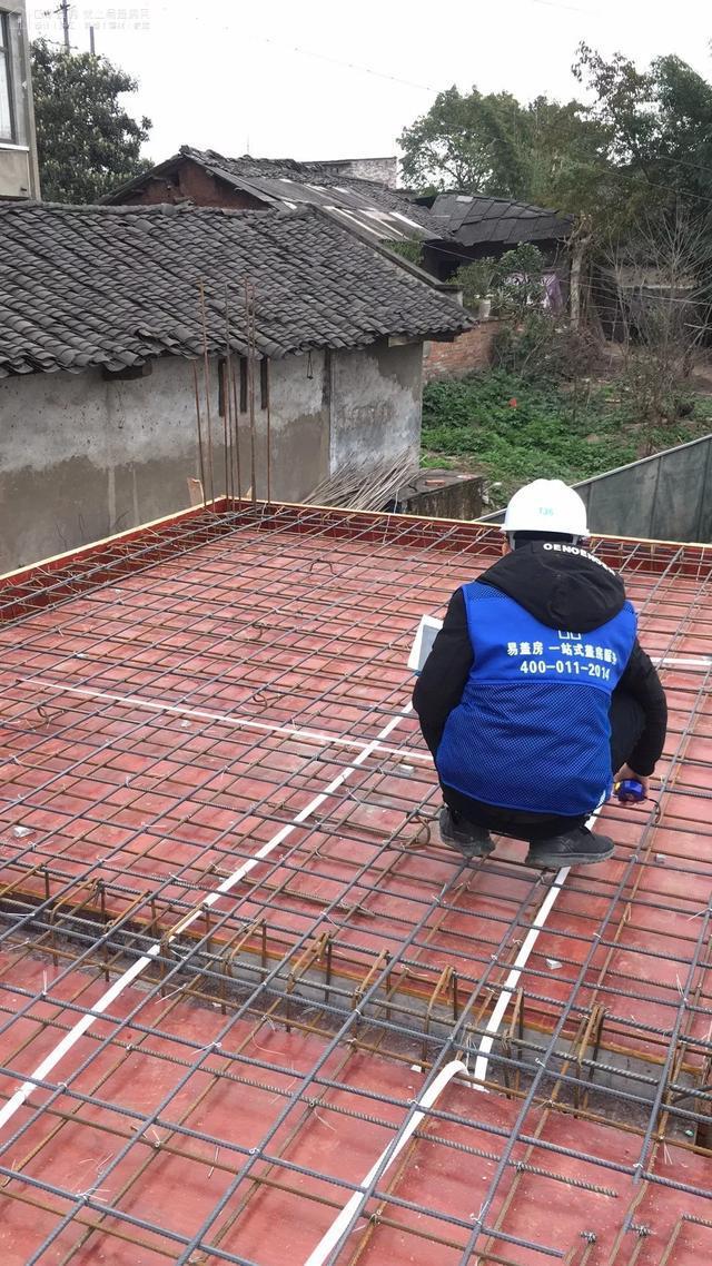 如何建造高性價比的兩層歐洲別墅？我?guī)闳ソㄖさ乜纯?讓你更早的了解別墅的建造！