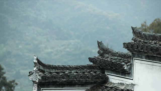如果你已經(jīng)計(jì)劃了很長(zhǎng)時(shí)間，但沒有選擇正確的自建房圖紙，那么你可以看看這種類型的公寓，它將很快在2020年成為一個(gè)爆發(fā)模式。