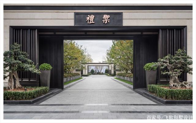 中式別墅的設(shè)計，是大智大雅的體現(xiàn)，無絲竹之亂耳，無按牘之勞形，斯是陋室，惟吾德馨。實在是美如詩畫！